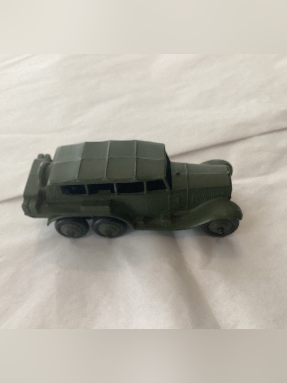 Vtg.Dinky Toys 152 b Reconnaissance car, Die-Cast Military Vehicle.